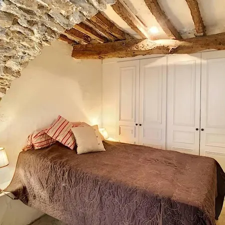 Holiday home Village House With Ac & Sunny Roof Terrace Valbonne