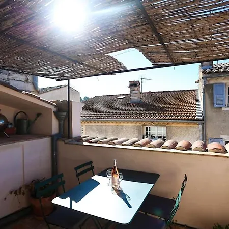 Village House With Ac & Sunny Roof Terrace